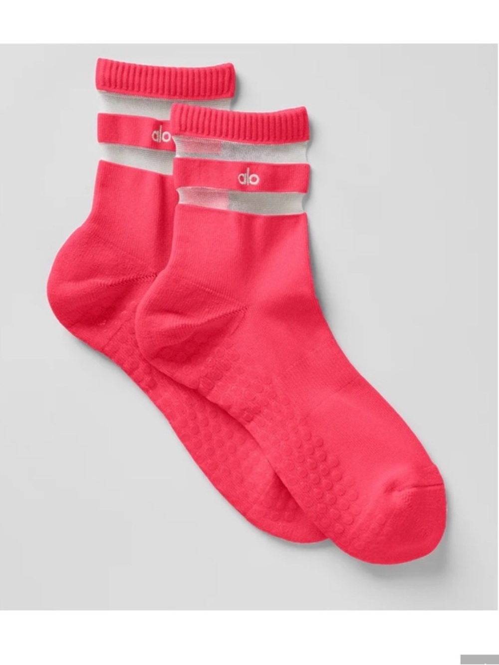 ALO Yoga Women's Pulse Grip Sock - Candy Red